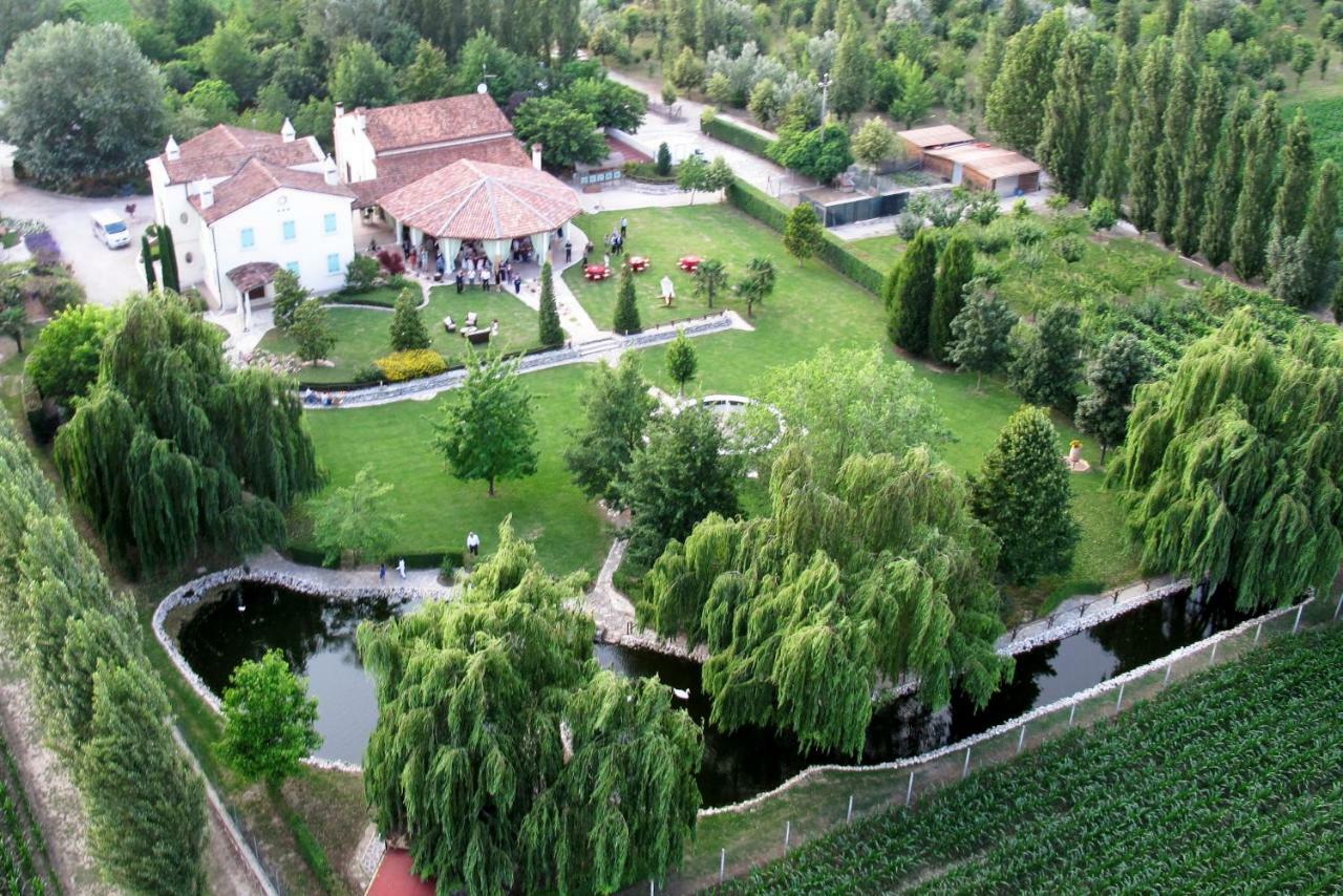 Villamoreno Merlara Экстерьер фото