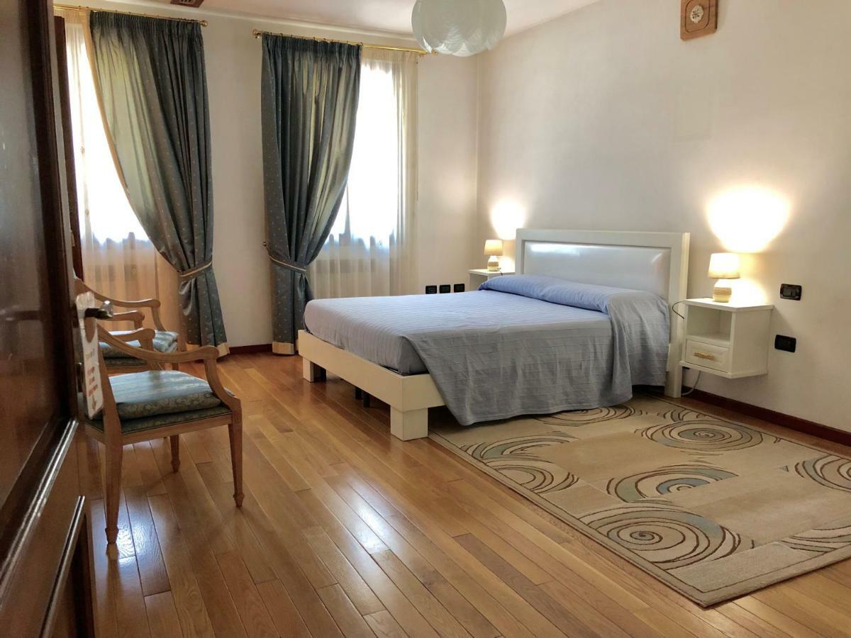 Villamoreno Merlara Экстерьер фото